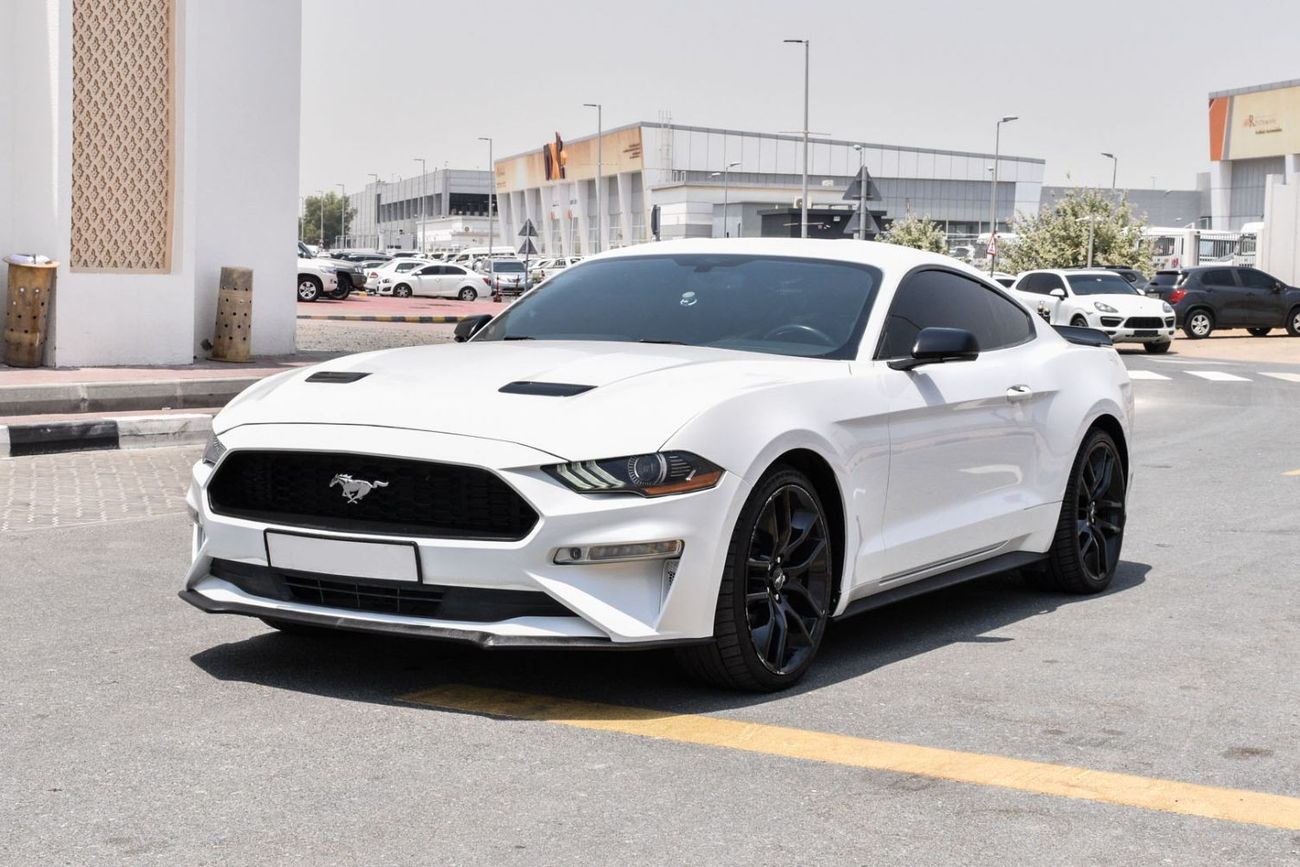 Elegantes Ford Mustang Ecoboost Ebenbild