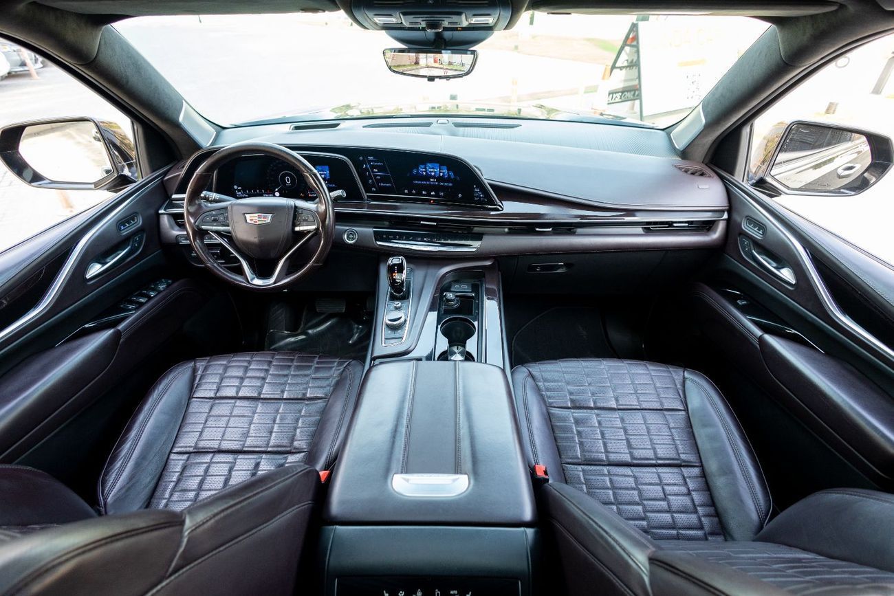 Cadillac Escalade Sport Platinum 6.2L 4WD