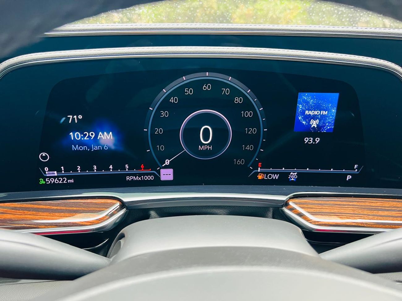 كاديلاك إسكالاد Sport 6.2L 4WD