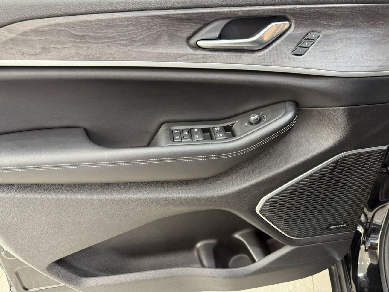 Jeep Grand Cherokee Jeep Grand Cherokee 4XE | Brand New