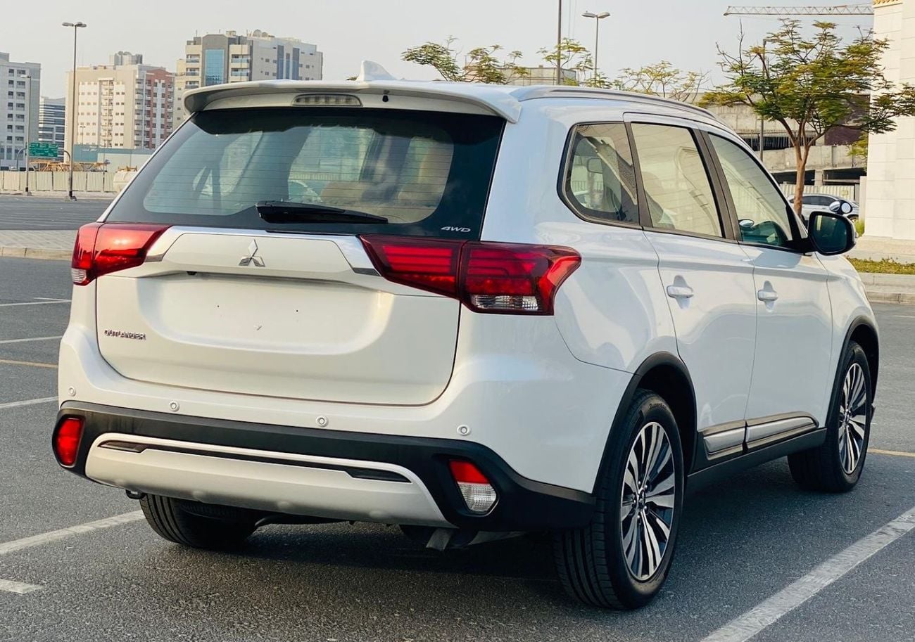 ميتسوبيشي آوتلاندر