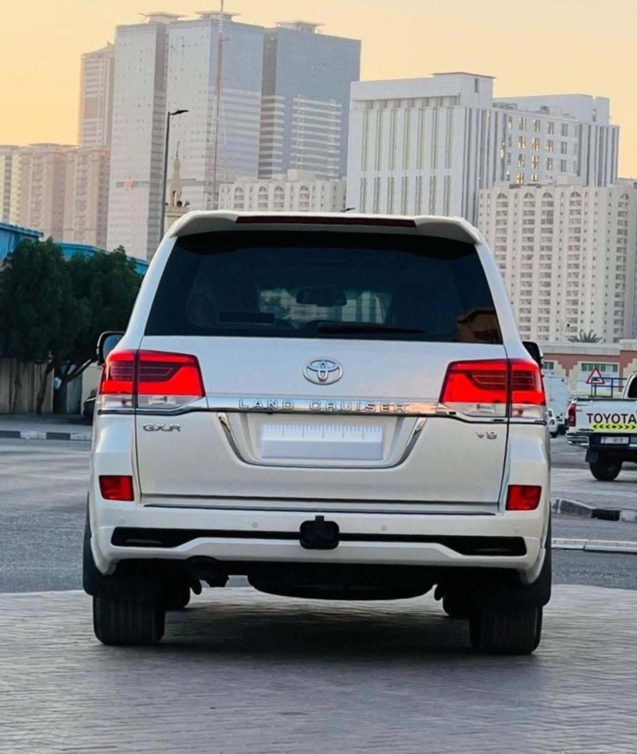 تويوتا لاند كروزر GXR1 4.5L Toyota landcuriser GXR V8 Diesel 2017