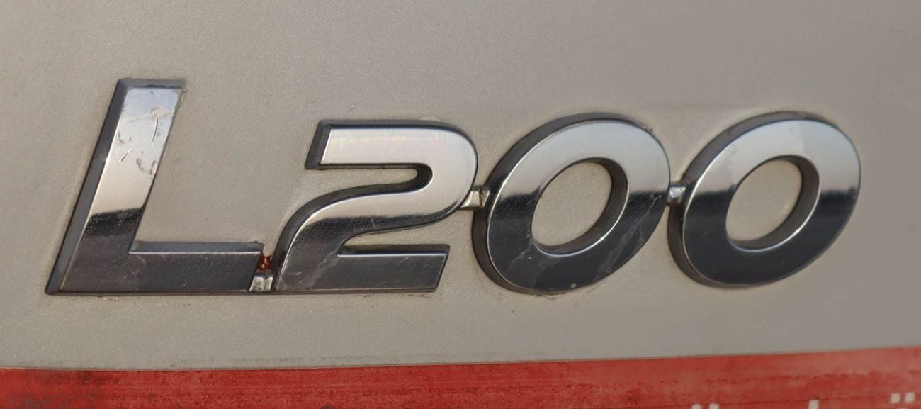 Mitsubishi L200 GL 2.4L (128 HP) Double Cab Utility Mitsubishi L200 2.4 L 2020 GCC accident-free in excellent condit