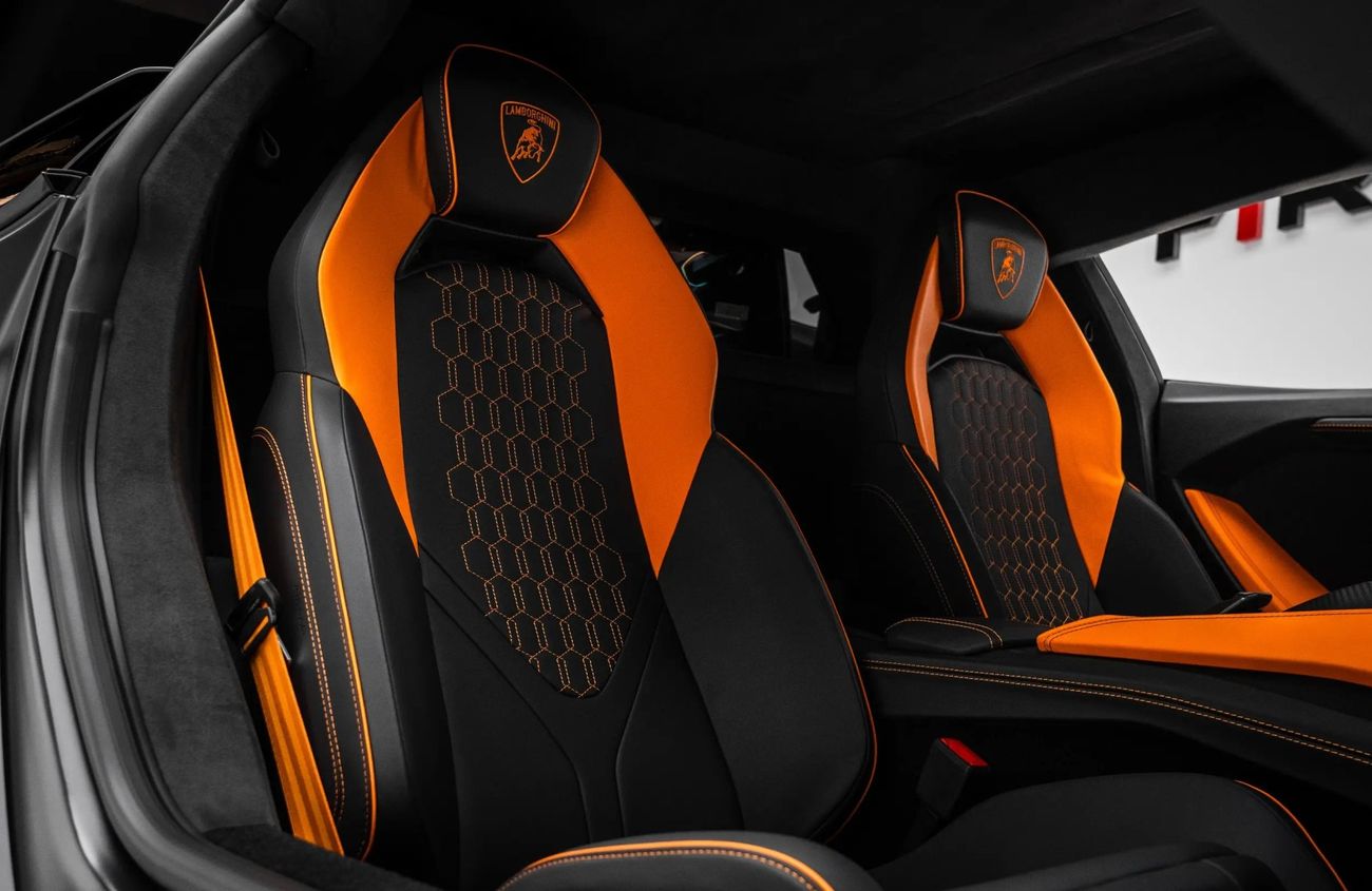 لامبورغيني ريفويلتو 6.5L V12 Naturally Aspirated Engine + eMotor | Warranty