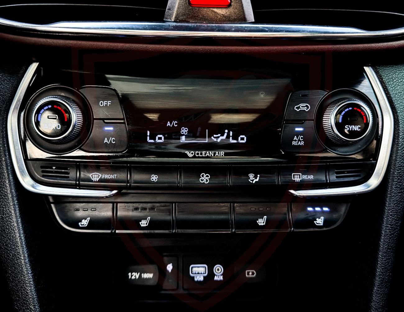 Hyundai Santa Fe Premium 3.5L Hyundai Santa Fe | 3.5 L | 2020 | GCC | Full Option | Accident-Free | In Excellent Cond