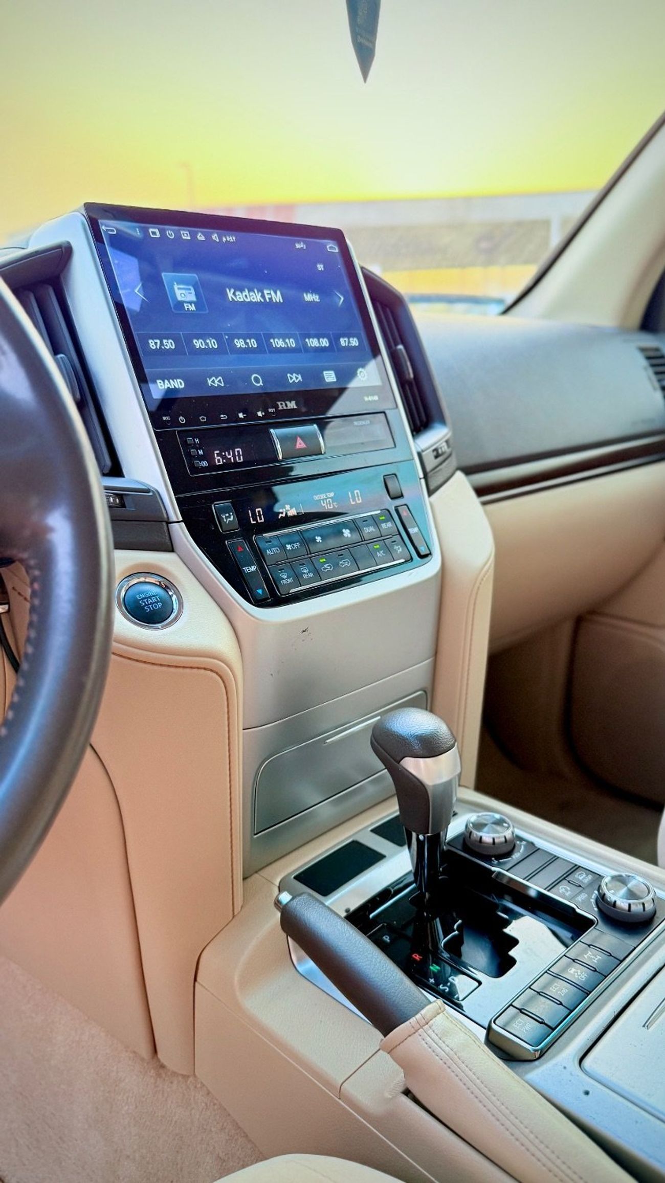 تويوتا لاند كروزر 2020 Model LHD DIESEL ENGINE FULL OPTION