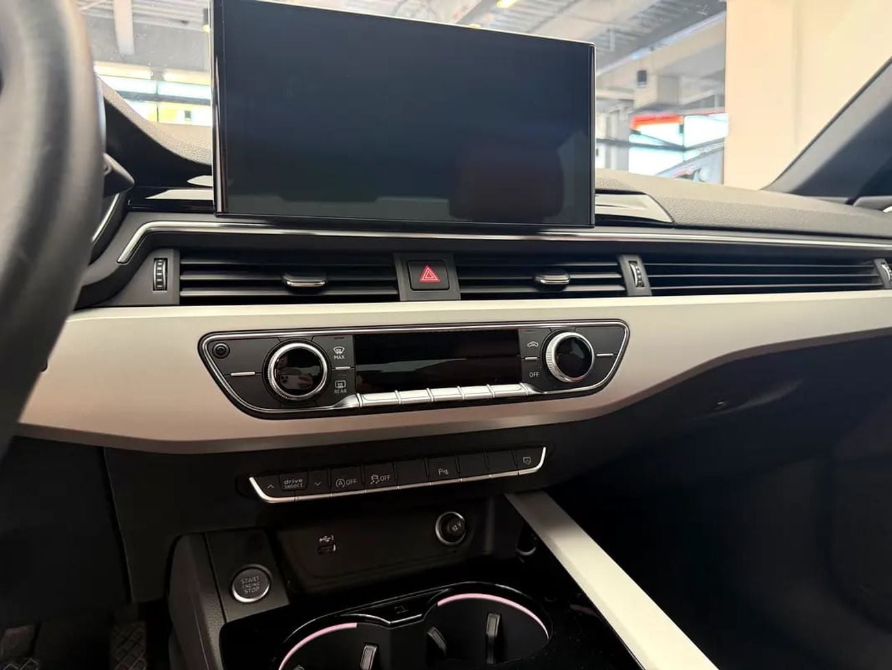 Audi A4 35 TFSI S-line | GCC specs | Clean Condition | Well Maintained