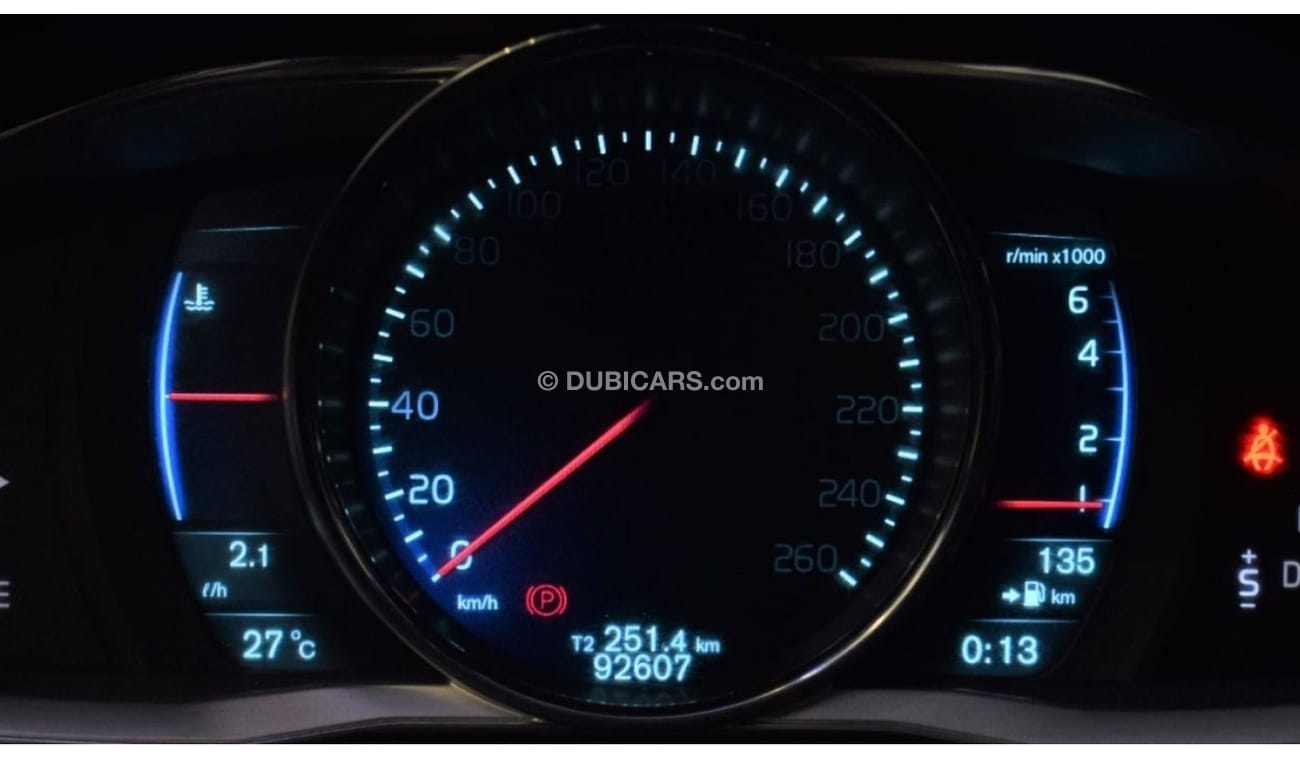 Volvo V60 EXCELLENT DEAL for our Volvo V60 T5 R-DESIGN 2014 Model!! in Silver Color! GCC Specs