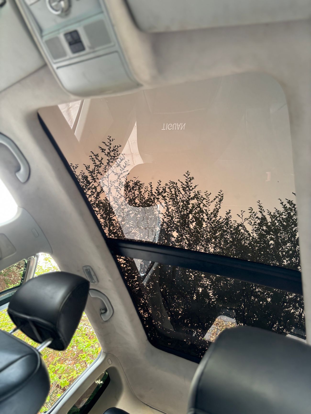 فولكس واجن تيجوان SEL 2.0L