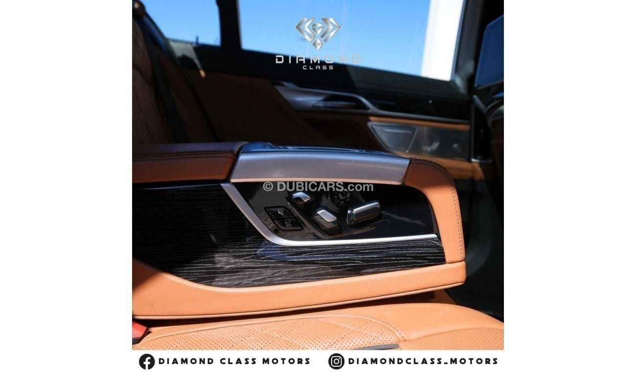 BMW M760Li xDrive 6.6L