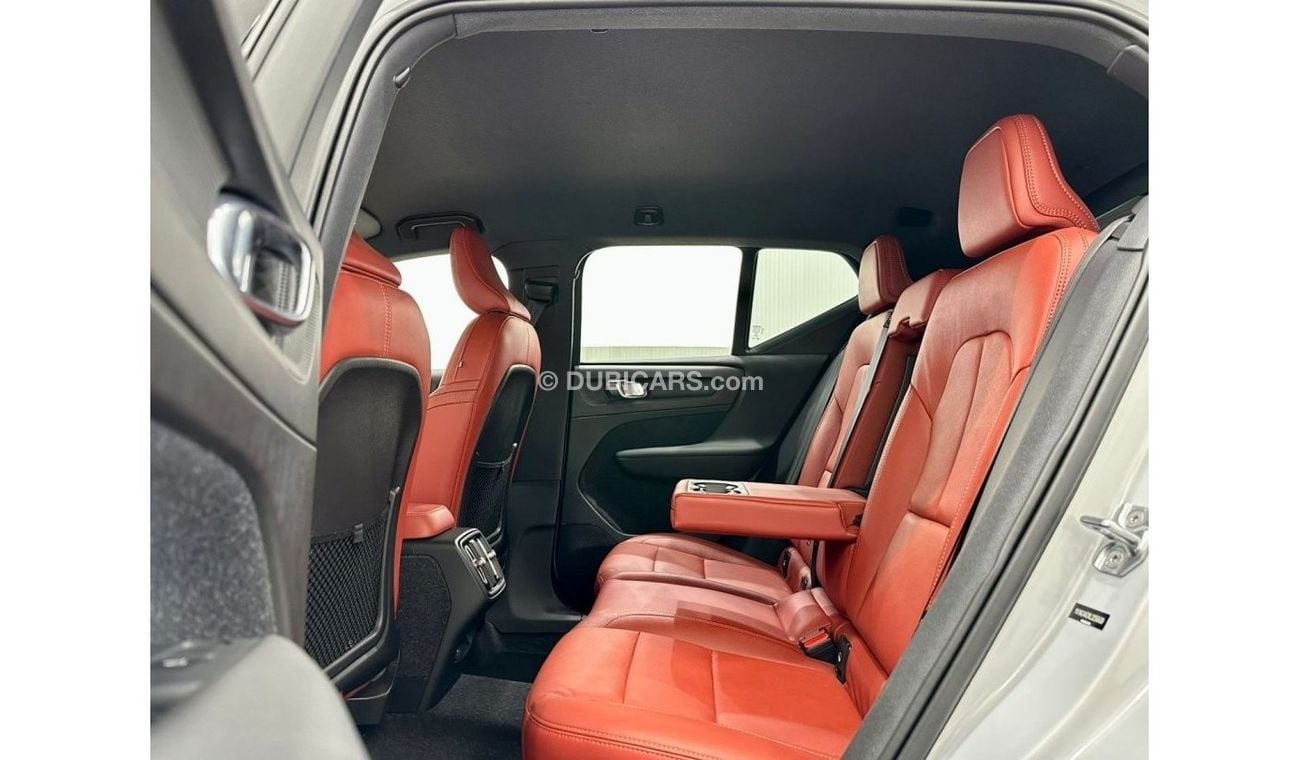 Volvo XC40 R Design 2020 Volvo XC40 T4 R-Design, 2024 Volvo Warranty, Full Volvo Service History, Low Kms, GCC