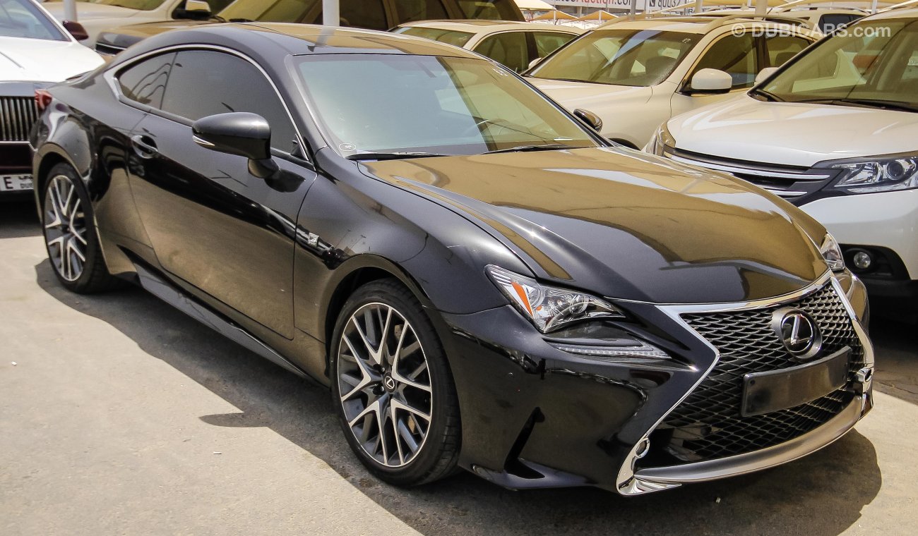 لكزس RC 350 F Sport