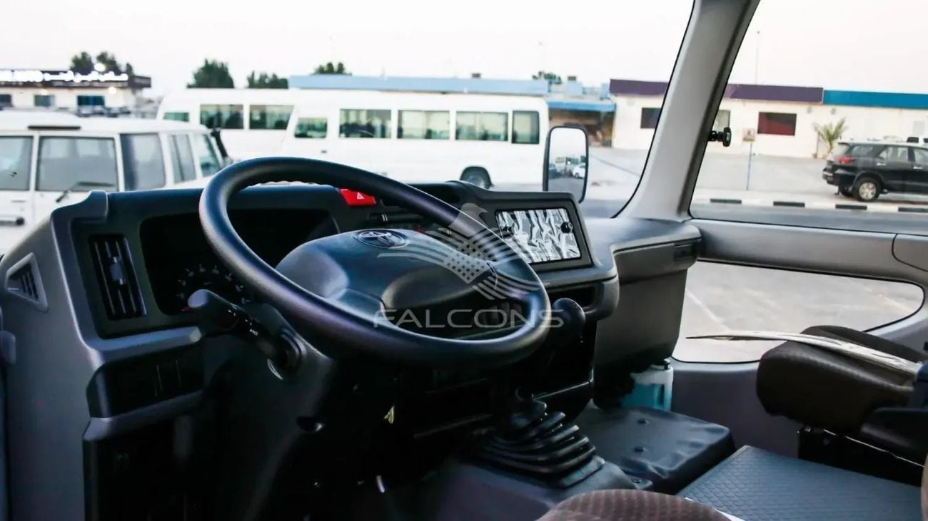 تويوتا كوستر TOYOTA COASTER 4.2L MT 23 SEATER with AC 2026