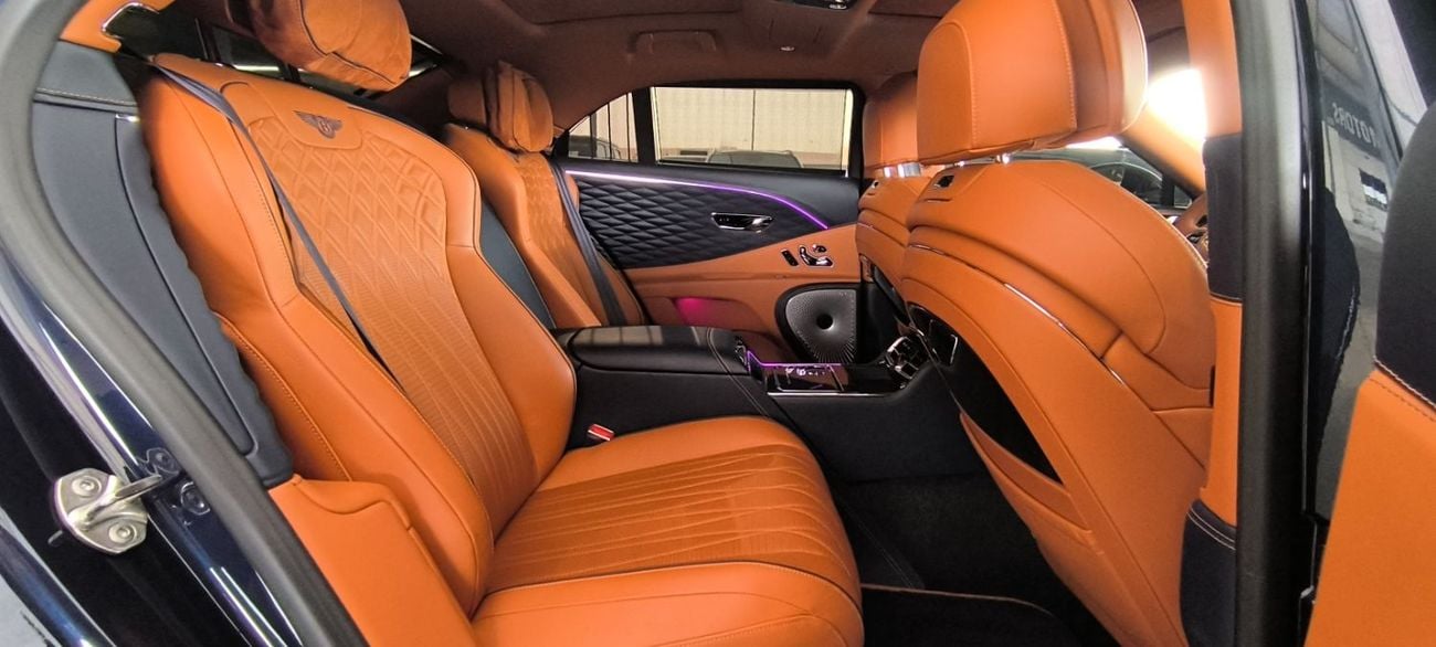 Bentley Flying Spur W12 FIRST EDITION