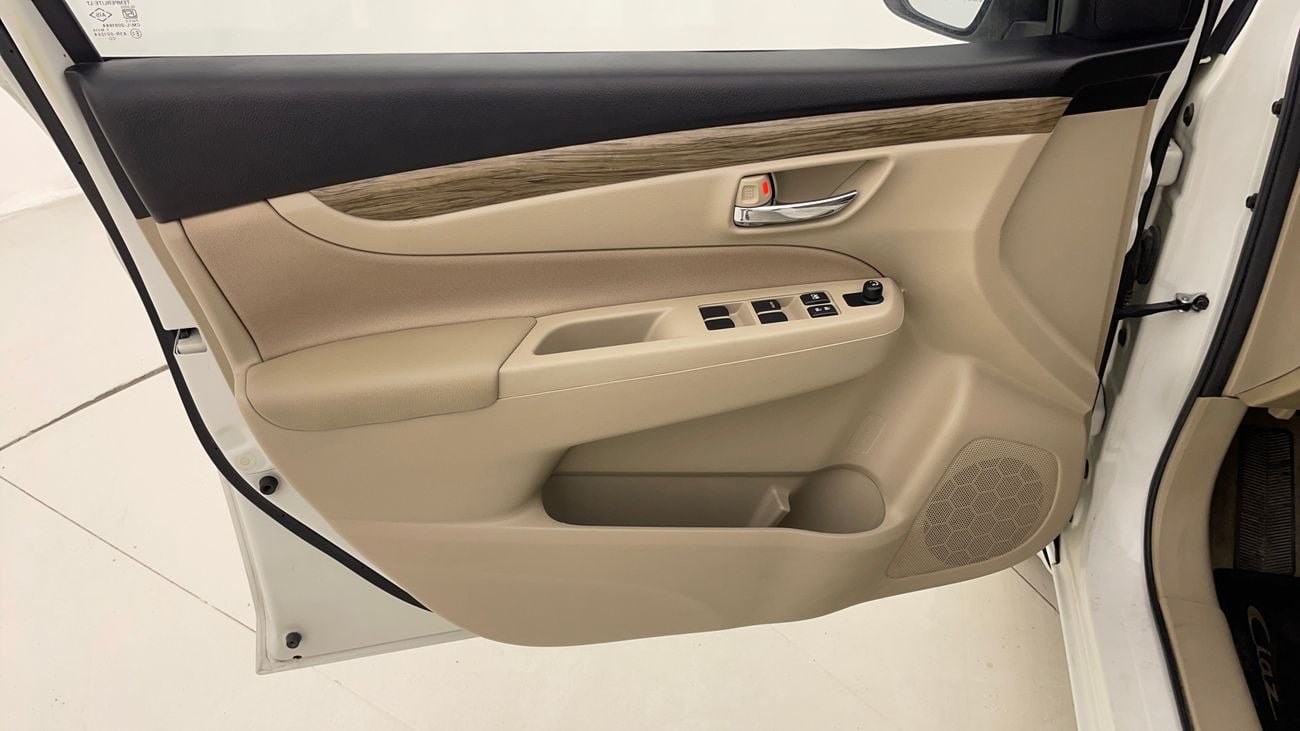 سوزوكي سياز GL 1.5 | بدون دفعة مقدمة | اختبار القيادة في المنزل