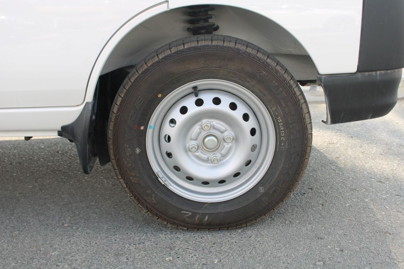 Suzuki EECO SUZUKI EECO 1.2L PETROL 7 SEATER MANUAL