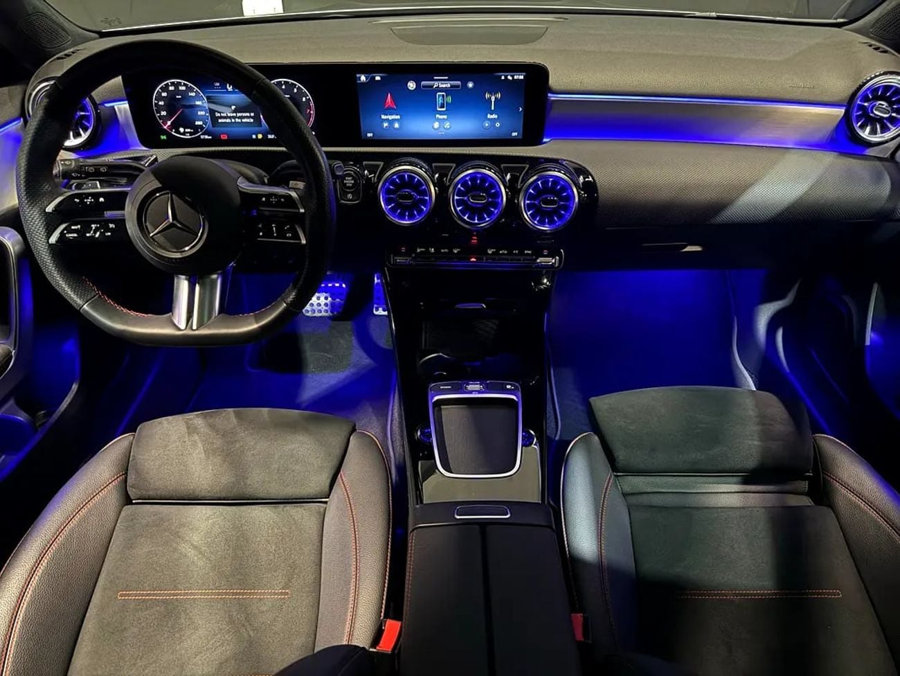 Mercedes-Benz A 200 AMG A 200 AMG - GCC Specs - Brand