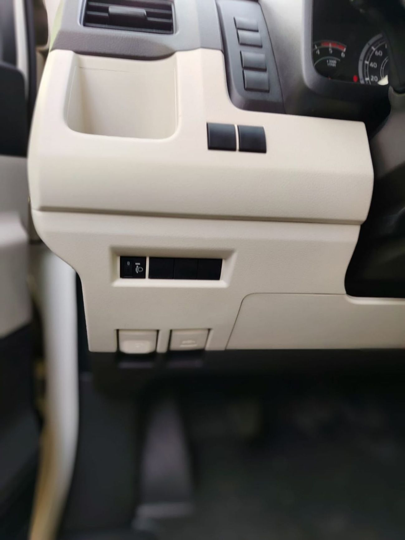 Toyota Hiace TOYOTA HIACE 2.8L DIESEL GL-GRADE MY2026