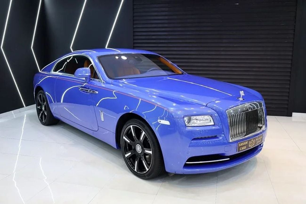 Rolls Royce Wraith STD 2016 Rolls-Royce Wraith, Canadel Wood Panelling, Starlights, Illuminated Spirit of Ecstasy, GCC!!