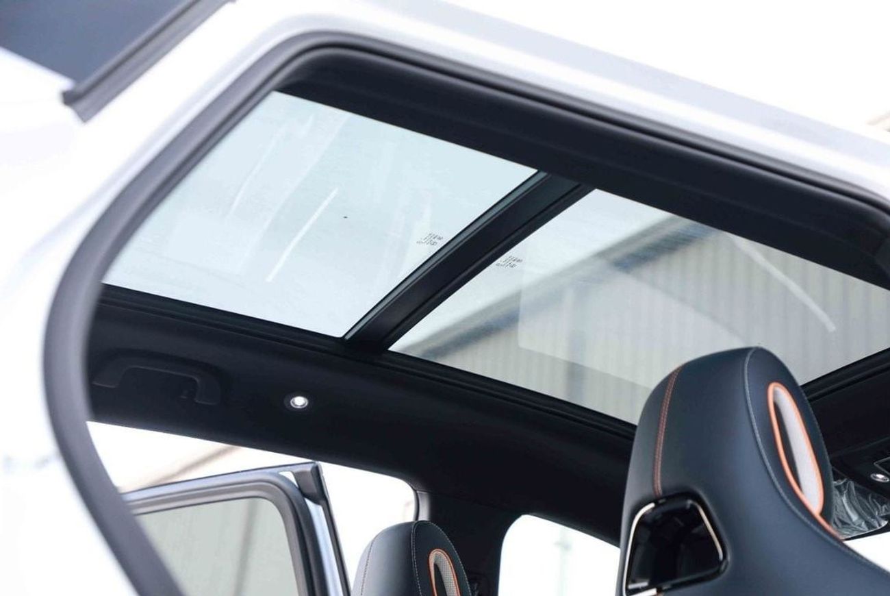 بي واي دي سونغ بلس 2024 BYD SONG PLUS HONOR CHAMPION FLAGSHIP - WHITE inside GREY & BLUE | Export Only