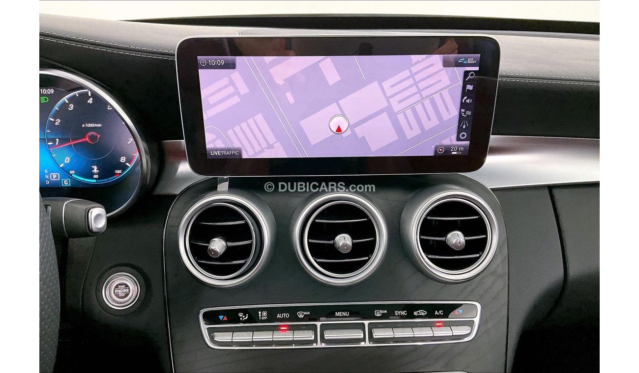 Mercedes-Benz C 200 Premium (AMG Line)