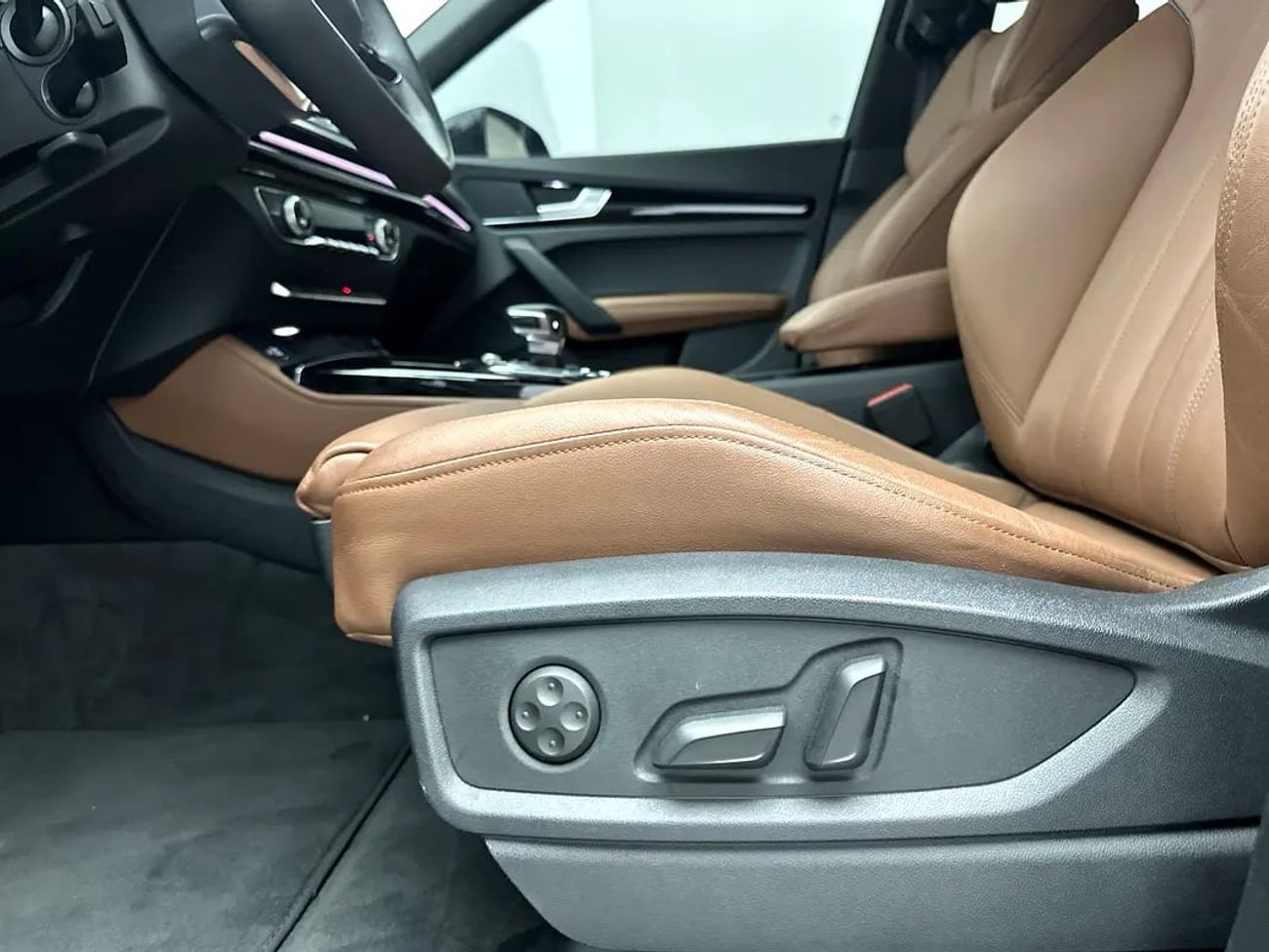 أودي Q5 Sportback S line 45 TFSI quattro 249hp (Ref# 36879) EXCLUSIVE RAMADAN OFFER