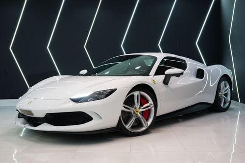 فيراري 296 GTB GTS حزمة أنظمة مساعدة السائق المتقدمة الكاملة، نظام أبل كاربلاي، نظام صوت JBL، تصميم داخلي من ألياف الكر