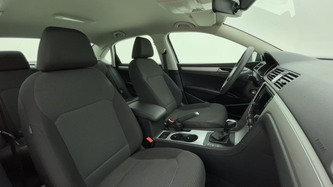 فولكس واجن باسات SE 2.5 | بدون دفعة مقدمة | اختبار قيادة مجاني للمنزل