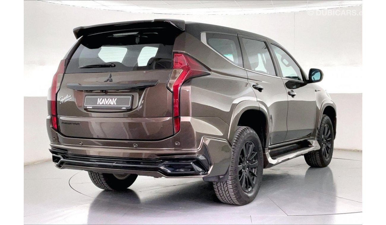 Mitsubishi Montero Signature Edition | 1 year free warranty | 1.99% financing rate | Flood Free