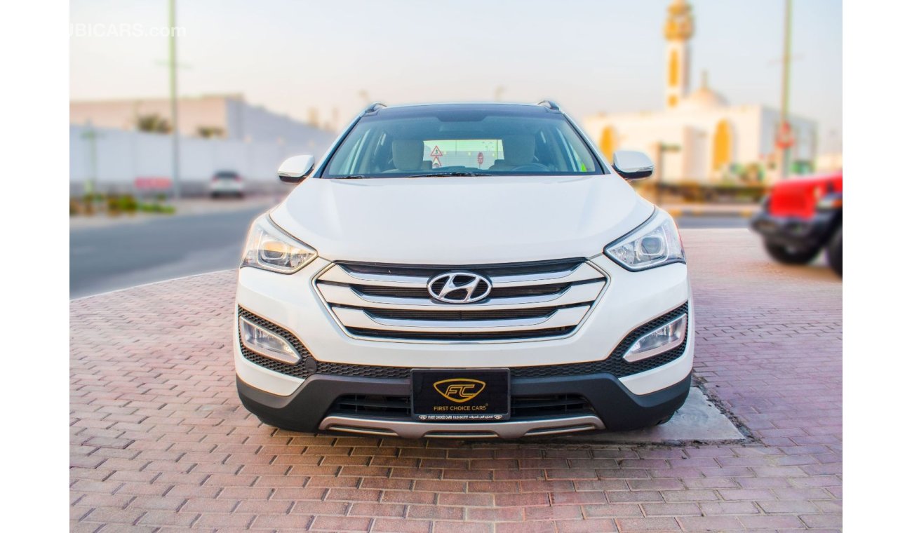 Hyundai Santa Fe 2016 | HYUNDAI SANTA FE | GDI 4WD V6 3.3L | AUTOMATIC TRANSMISSION | GCC | VERY WELL-MAINTAINED | SP