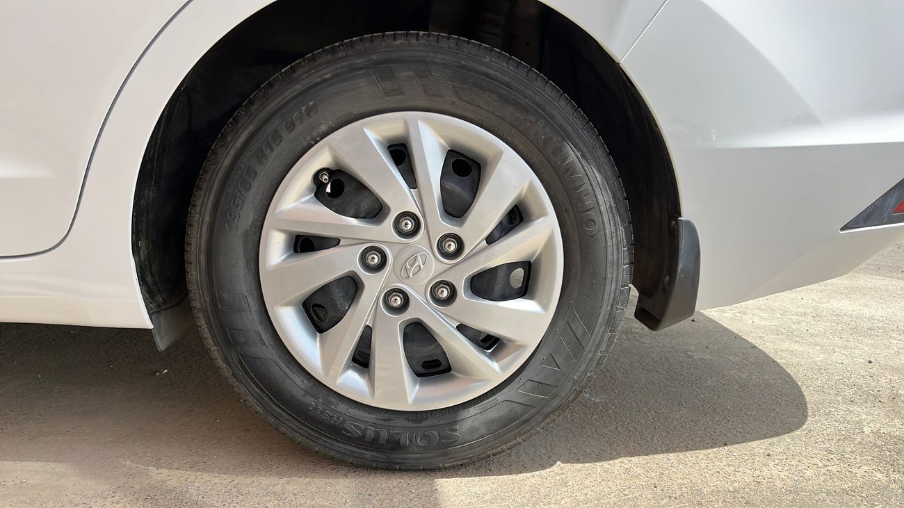 Hyundai Elantra 1600