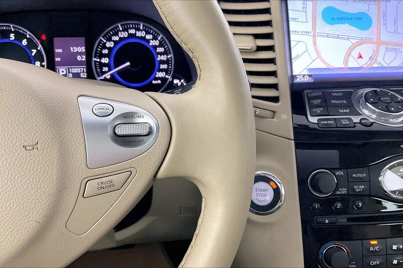 Infiniti QX70 Luxury / Luxe Sensory | Guaranteed Warranty | 0 Down Payment