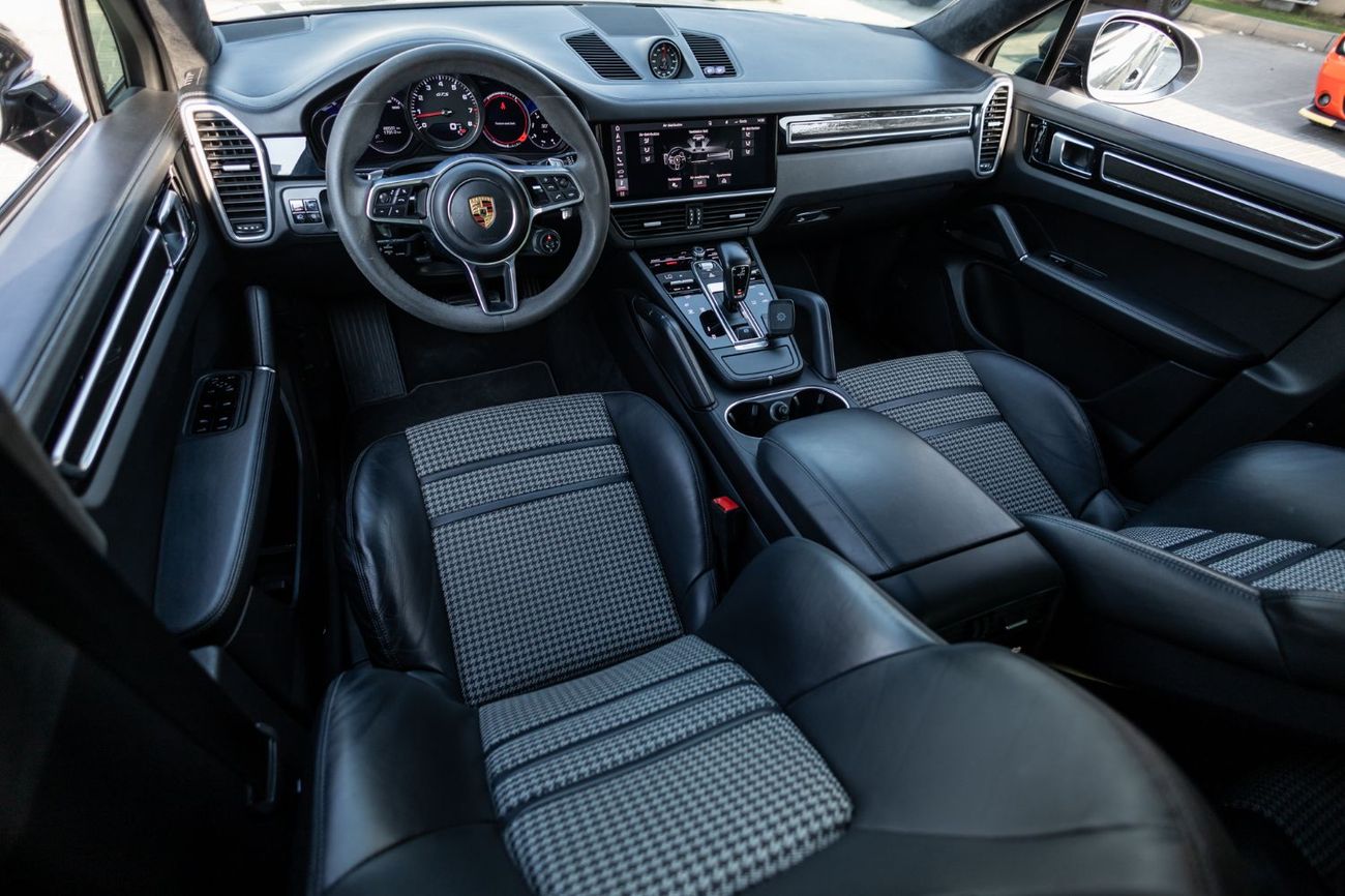 Porsche Cayenne GTS 4.0L (460 HP)