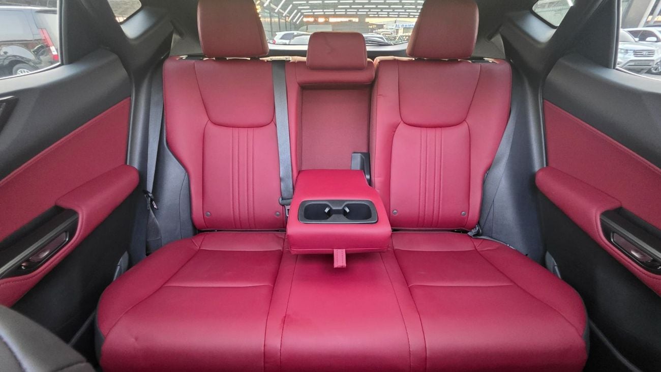Lexus NX350 PREMIUM (NON GCC)