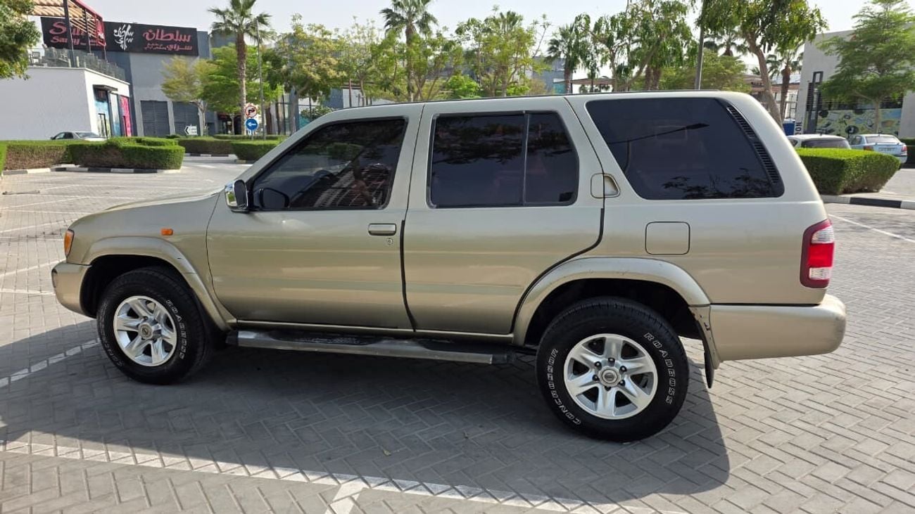 نيسان باثفايندر XE 3.5L