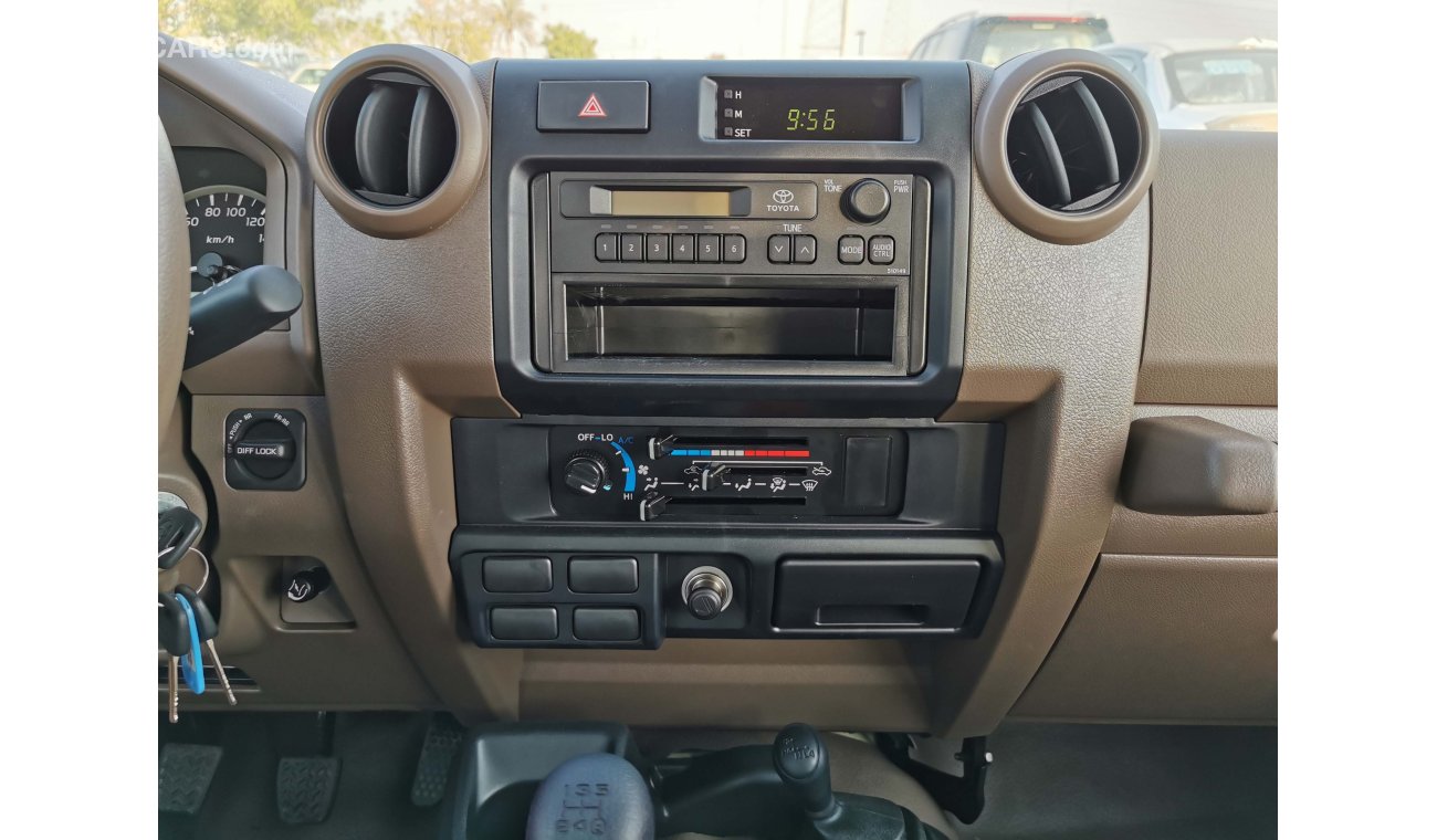 Toyota Land Cruiser Pick Up 4.2L,V6,DIESEL,DOUBLE/CABIN,POWER WINDOW,DIFF/LOCK,MT,2022MY