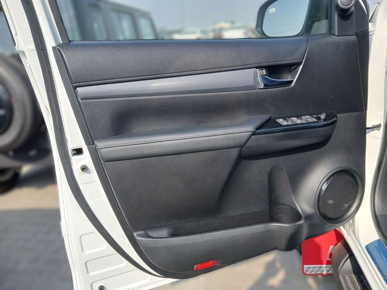 تويوتا هيلوكس TOYOTA HILUX GR SPORT - 2.8L- DSL - AT - 2026 MY (GCC)