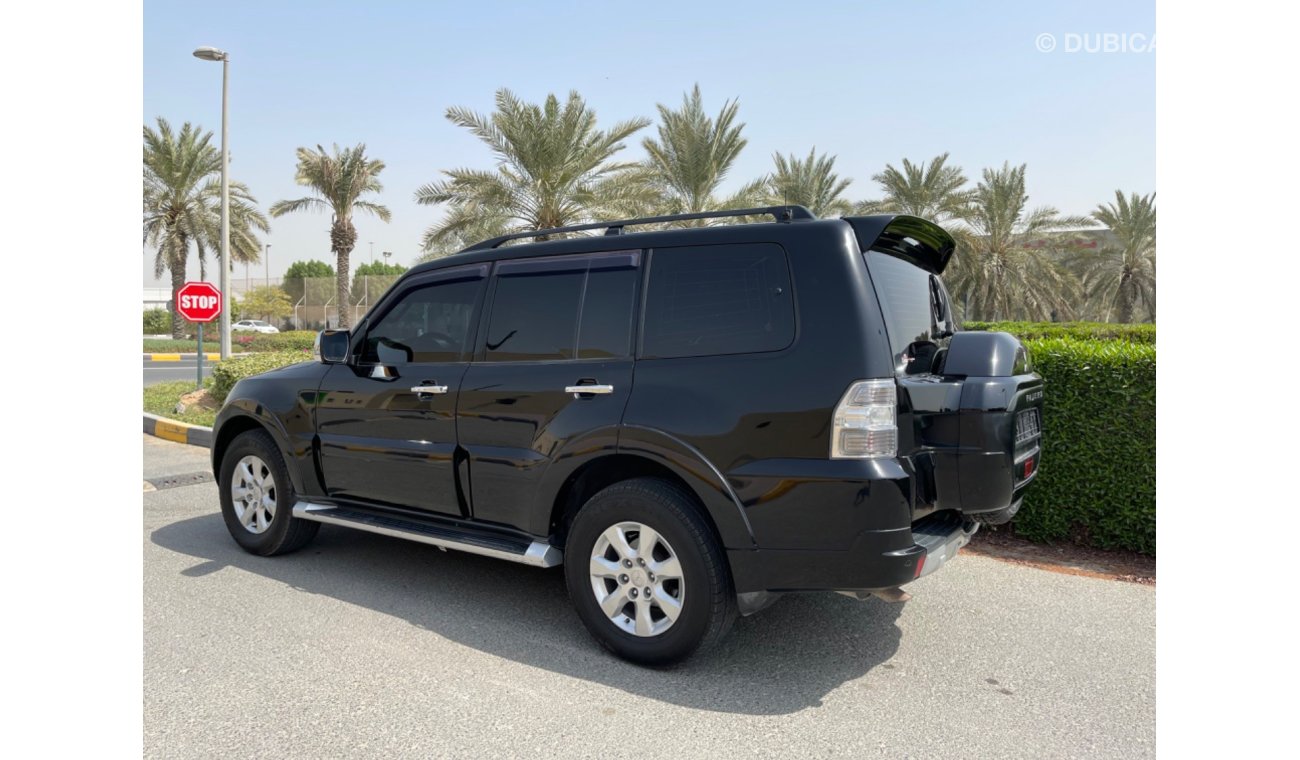 Mitsubishi Pajero GLS Top Mitsubishi Pajero 2016 Excellent Condition