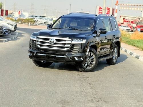 Toyota Land Cruiser GXR+ 4.0L Toyota Landcuriser GXR V8 4.0L modified inside and outside 2025 full option petrol