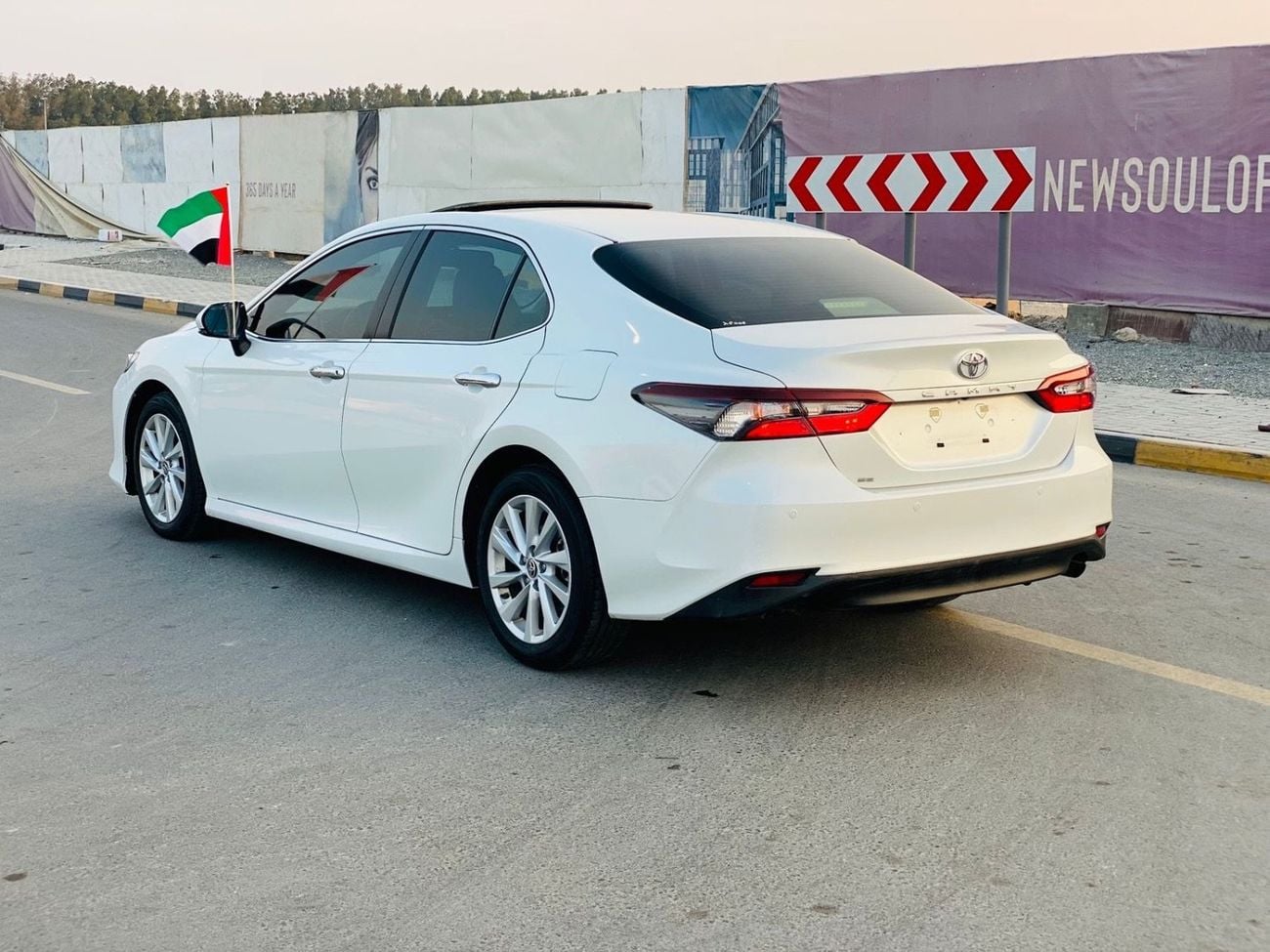 تويوتا كامري SE 2.5L (181 HP)