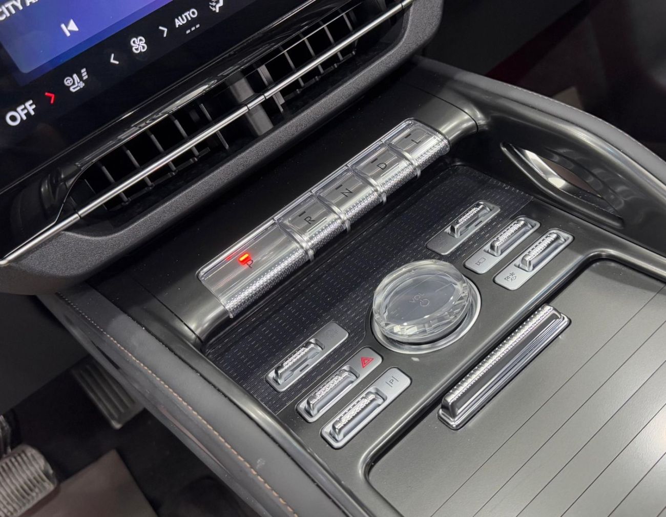 Lincoln Nautilus Reserve III 2.0L 2024 Lincoln Nautilus Reserve III, Lincoln Warranty 2029, Lincoln Service Contract 