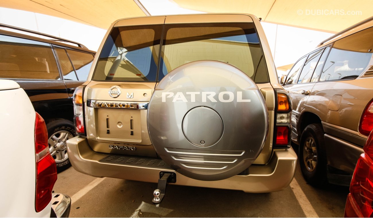 Nissan Patrol Safari