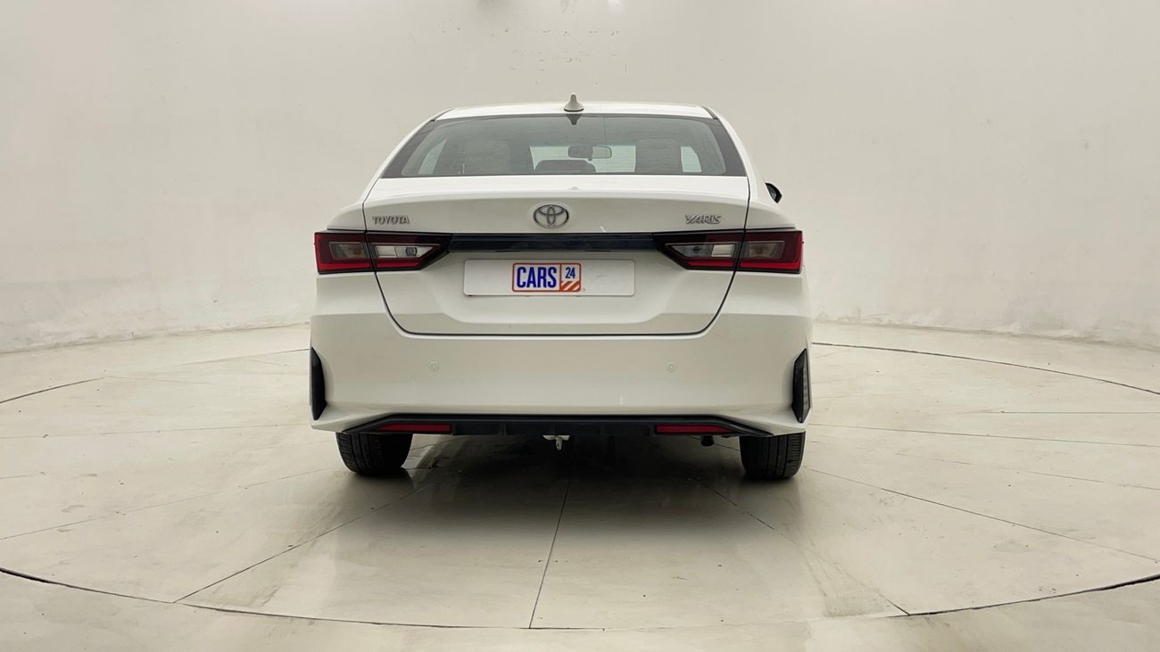 تويوتا يارس E 1.5 | بدون دفعة مقدمة | اختبار القيادة في المنزل