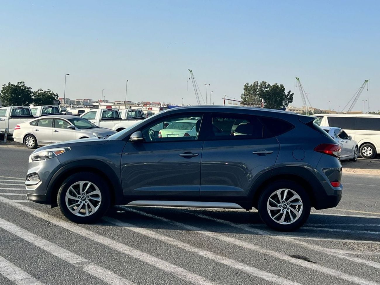 هيونداي توسون 2018 Hyundai Tucson SEL+ 2.0L V4 -  AWD 4x4 - Rear Camera - Leather Seat