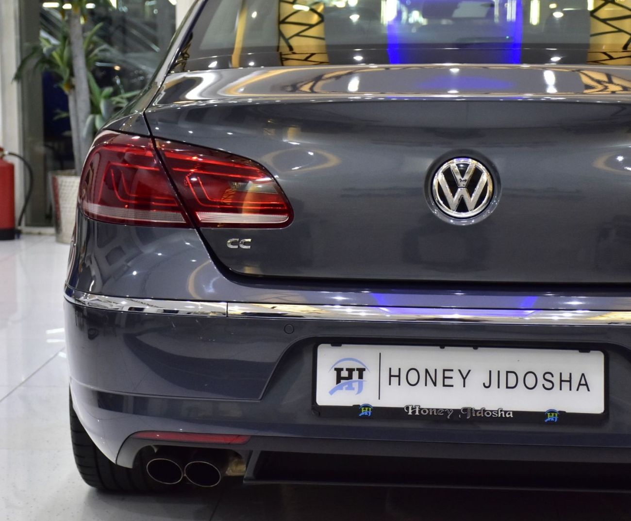 فولكس واجن باسات سي سي EXCELLENT DEAL for our Volkswagen CC ( 2013 Model ) in Grey Color GCC Specs