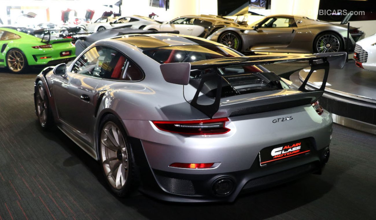 بورش 911 GT2 RS Weissach Package - With Warranty