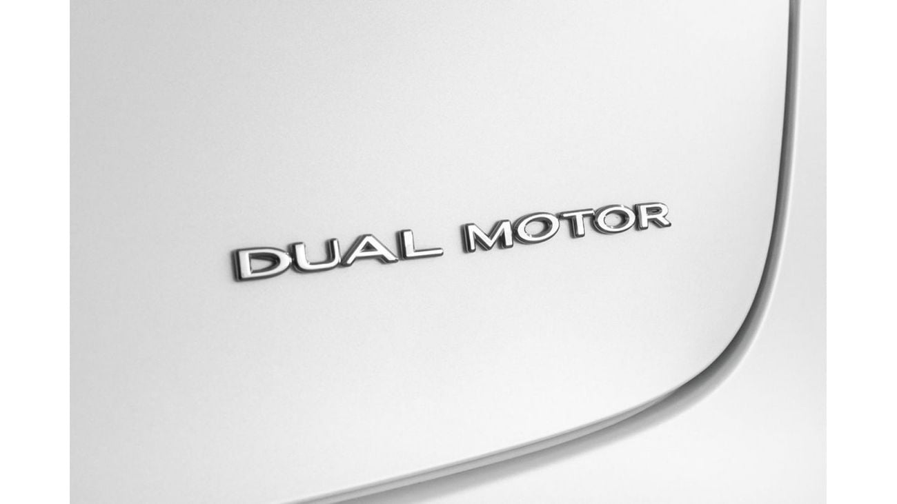 Tesla Model 3 2024 Tesla Model 3 Long Range Dual Motor / Tesla Warranty / Auto Pilot