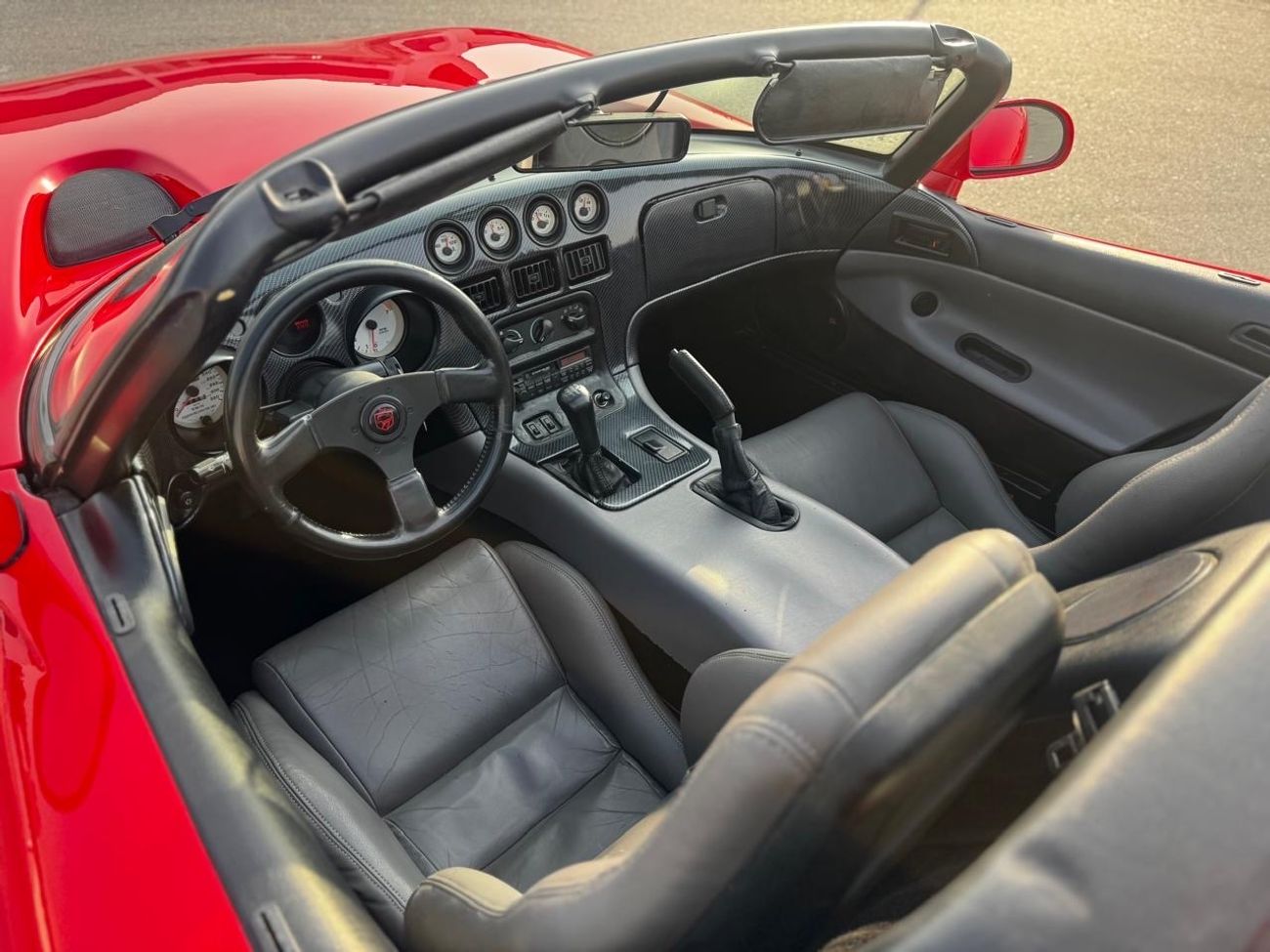 دودج فايبر RT/10