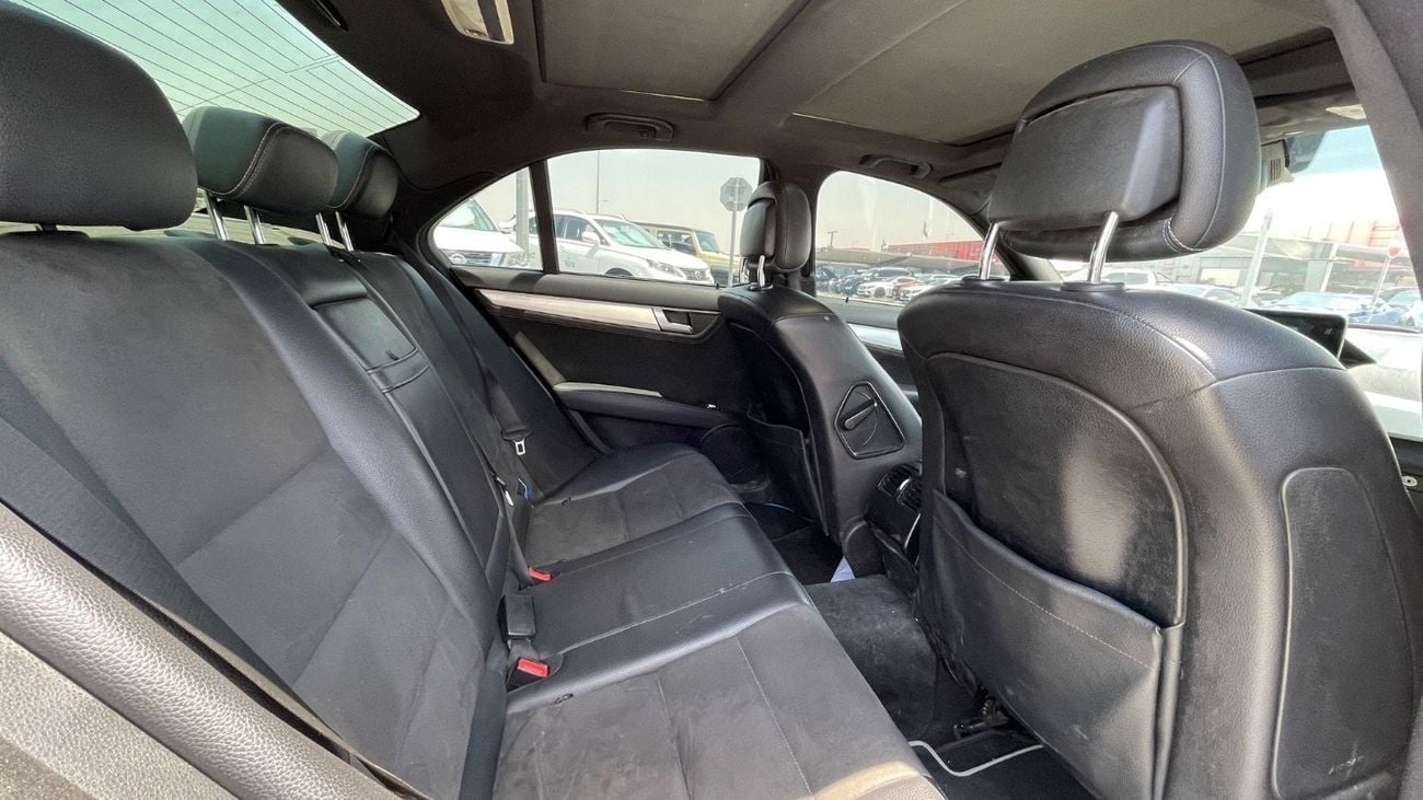 مرسيدس بنز C 200 AMG GCC, Full Option