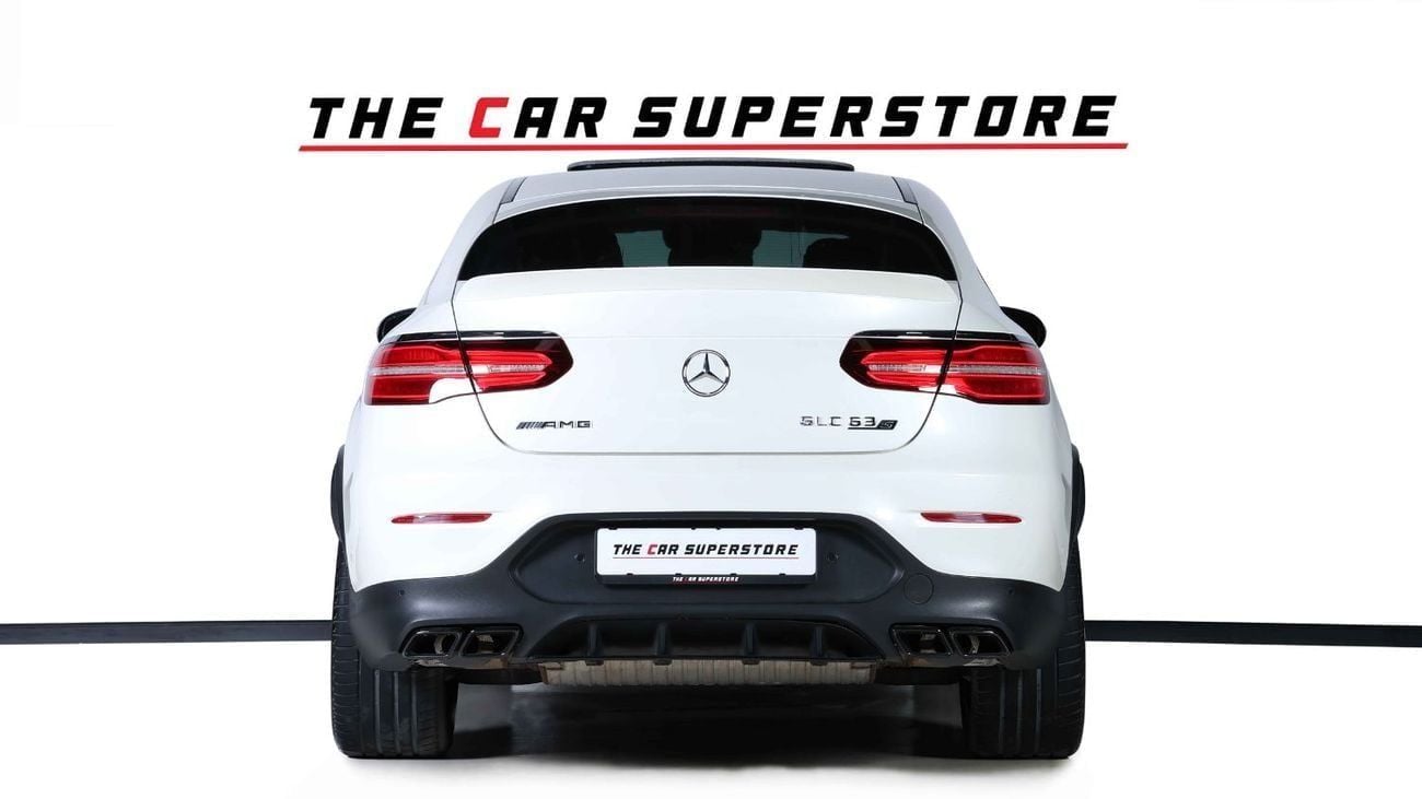 مرسيدس بنز GLC 63 S AMG 2019-MERCEDES BENZ GLC 63 S AMG 4Matic+-WARRANTY AND SERVICE CONTRACT TILL 12/2026-GCC